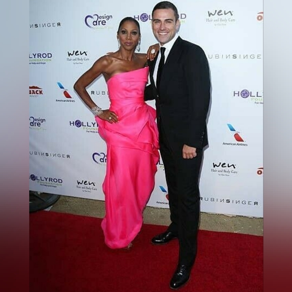 *$5,500 RUBIN SINGER "BARBIE" BRIGHT PINK SILK EVENING DRESS GOWN US 2 - Picture 5 of 9